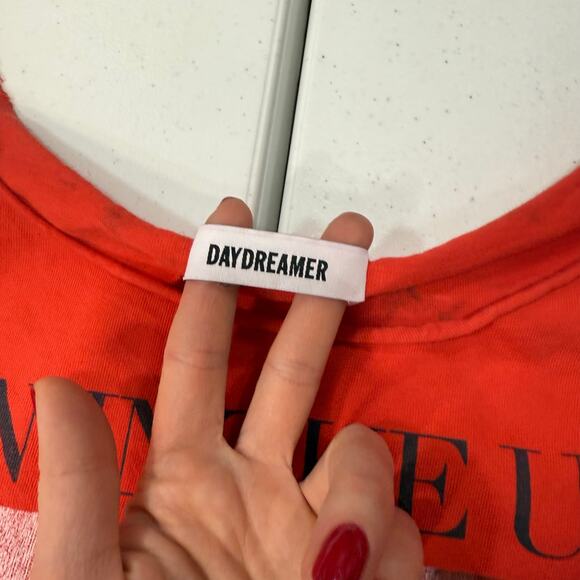 DAYDREAMER Bruce Springsteen Born In The USA Off The Shoulder Tee red size Small - Picture 3 of 8